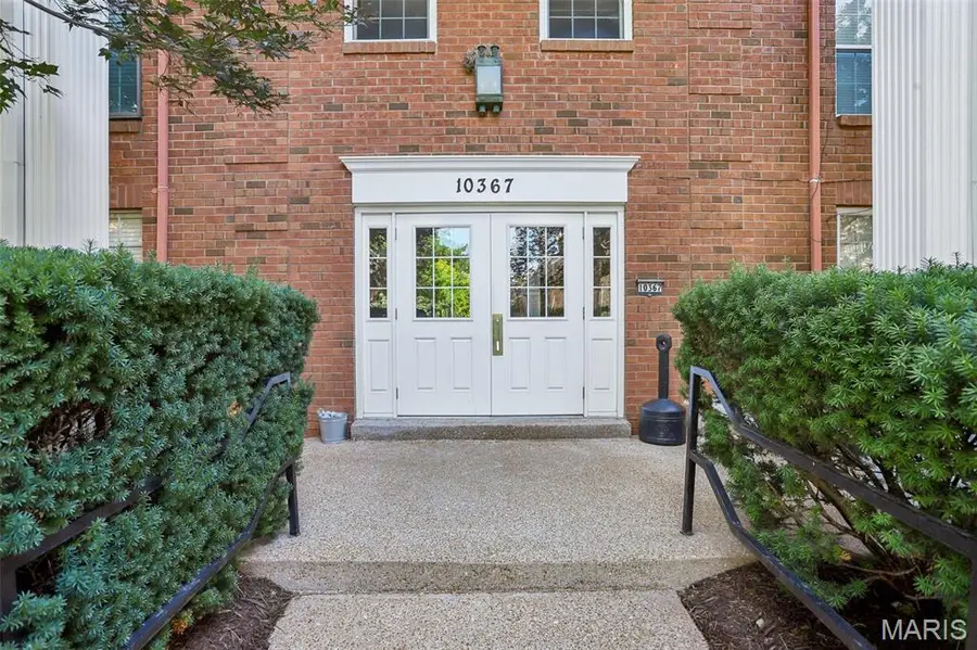 10367 Oxford Hill Drive #27, Saint Louis, MO 63146 - #3