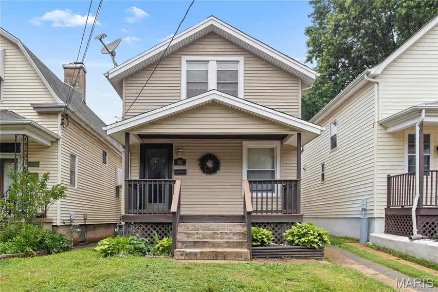 3627 Cambridge Avenue, Saint Louis, MO 63143 - #2