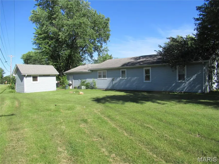 403 Marvin Street, Cuba, MO 65453 - #3