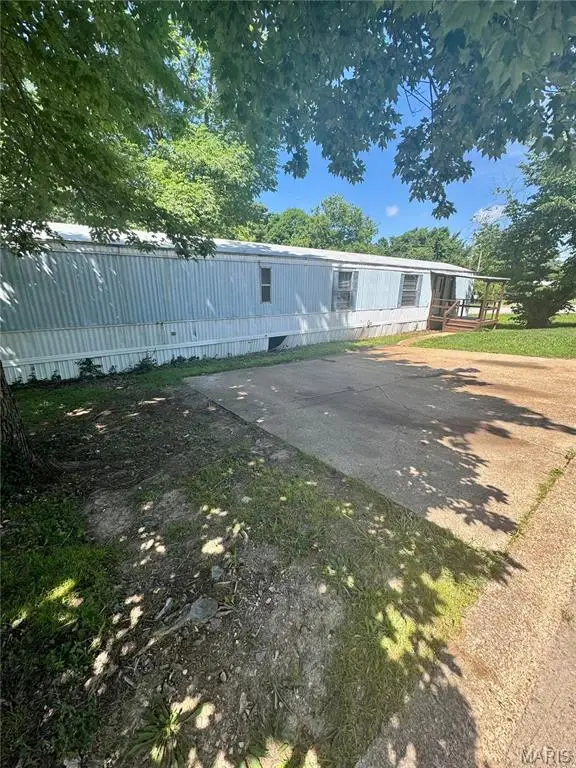 790 Fieldcrest Drive, Fenton, MO 63026