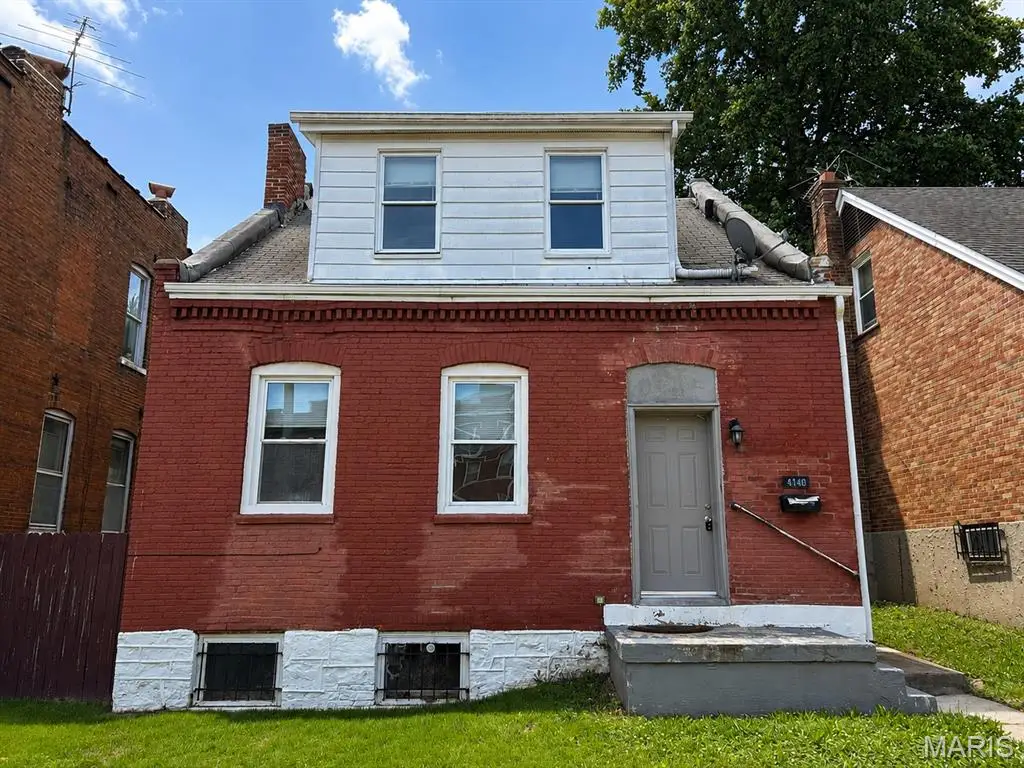 4140 Virginia Avenue, Saint Louis, MO 63118 - #1