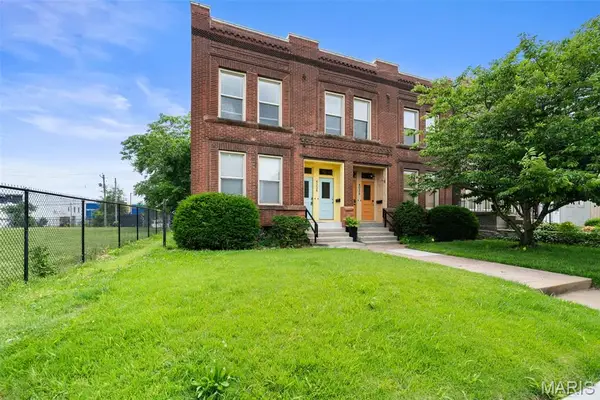 4034 Laclede Avenue #A, St Louis, MO 63108