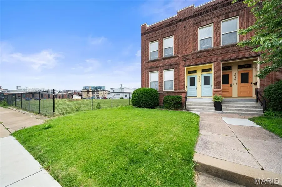 4034 Laclede Avenue #B, Saint Louis, MO 63108 - #3
