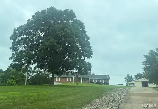 4319 Flucom Road, De Soto, MO 63020