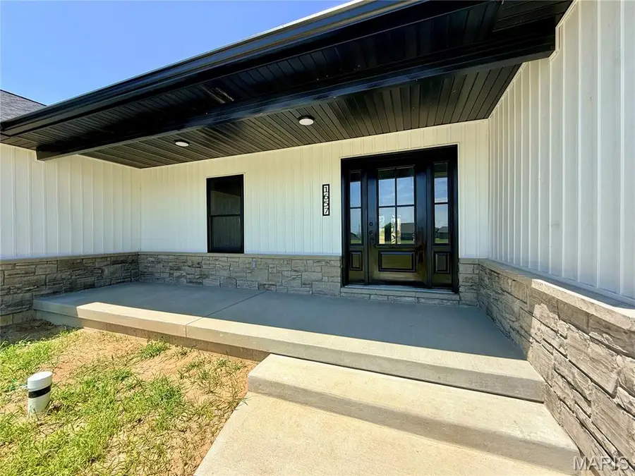 1657 Redbud Court, Perryville, MO 63775 - #2