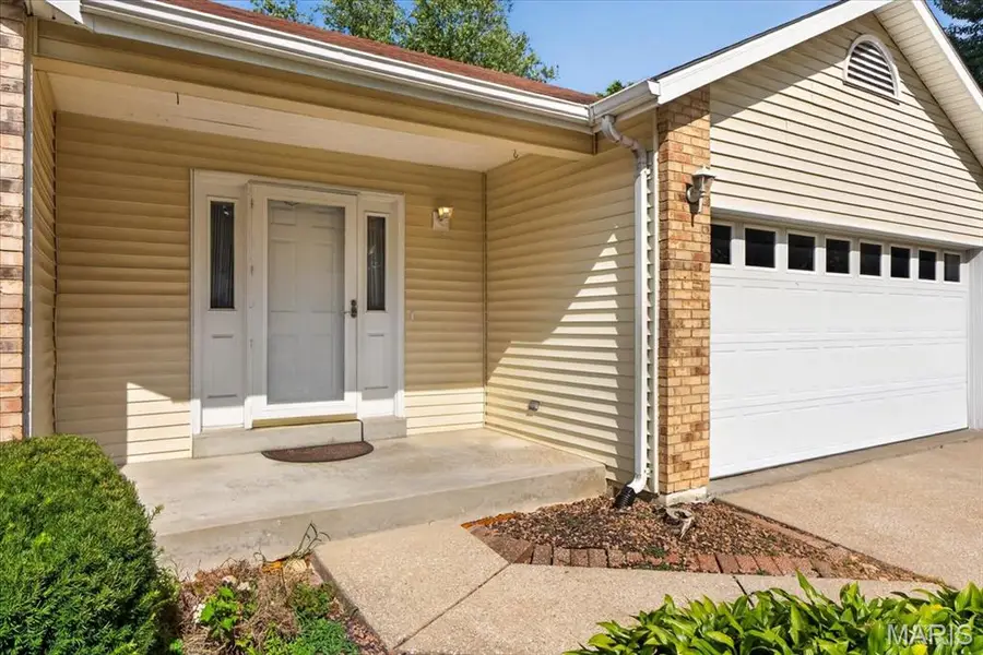 918 Blake Court, Saint Peters, MO 63376 - #2