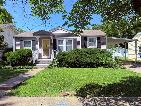 2115 Lynch Avenue, Granite City, IL 62040