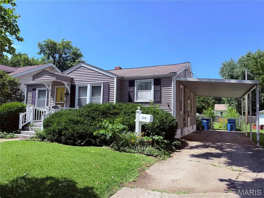 2115 Lynch Avenue, Granite City, IL 62040 - #2