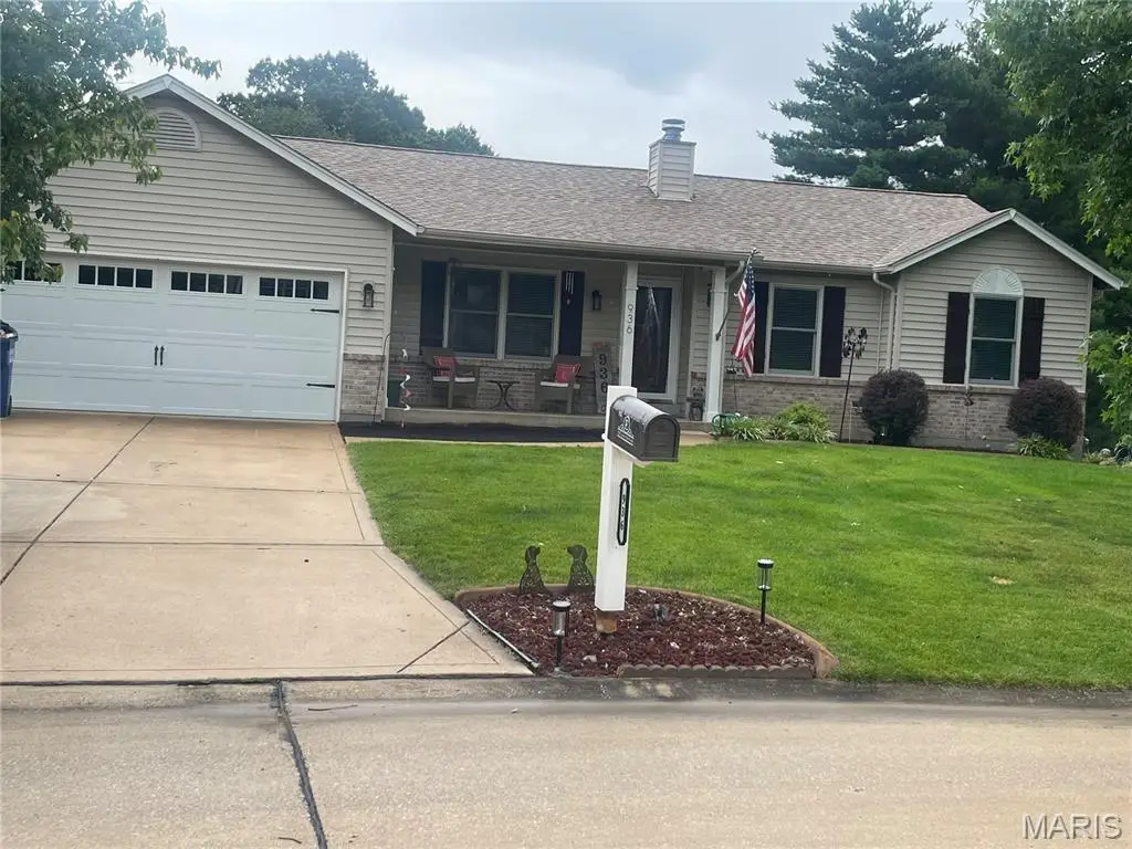 936 Lands End Circle, Saint Charles, MO 63304 - #1