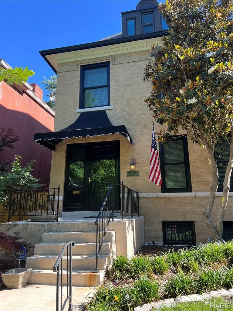 3671 Humphrey Street, Saint Louis, MO 63116 - #2