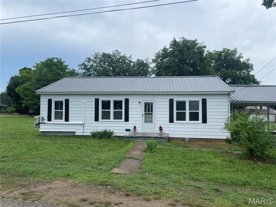 418 N. 2nd. St., Piedmont, MO 63957 - #2