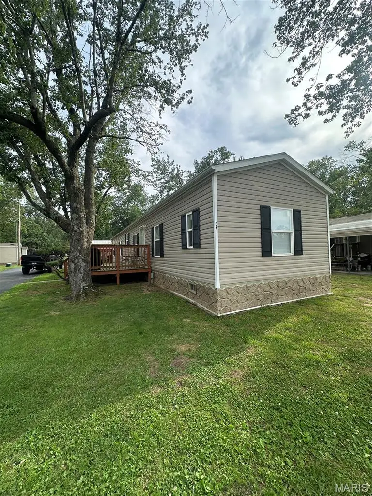 36 Molokai Dr, Benton, MO 63736 - #2