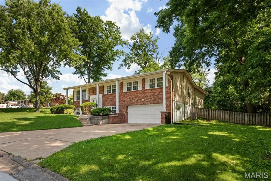 11288 Briarstone Drive, Sappington, MO 63126 - #2