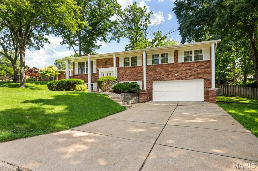 11288 Briarstone Drive, Sappington, MO 63126 - #3