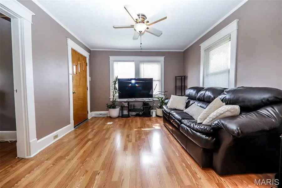 1426 S Rodgers Avenue, Alton, IL 62002 - #3