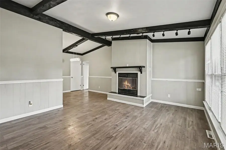 435 Saint Edward Lane, Florissant, MO 63033 - #2
