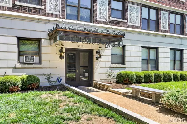 4515 Maryland Avenue #609, St Louis, MO 63108