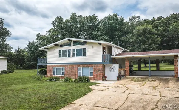 2175 Lone Wolf Drive, Cuba, MO 65453