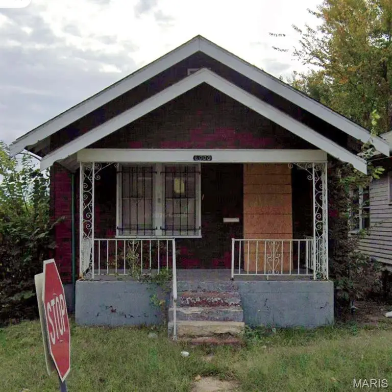 6000 Thekla Avenue, Saint Louis, MO 63136 - #1