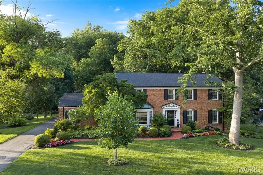 9845 Northbridge Road, Saint Louis, MO 63124 - #2