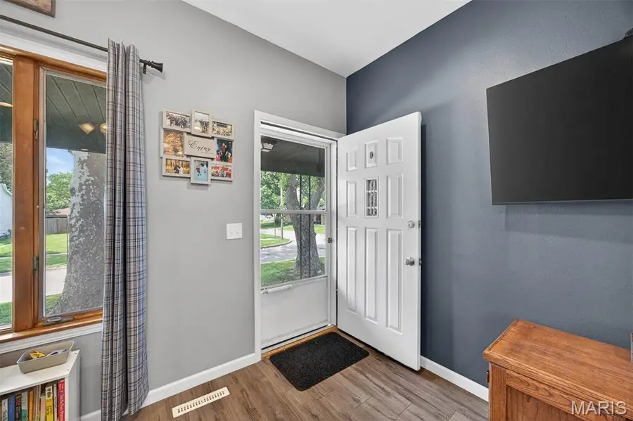 1801 Cypress, Highland, IL 62249 - #3