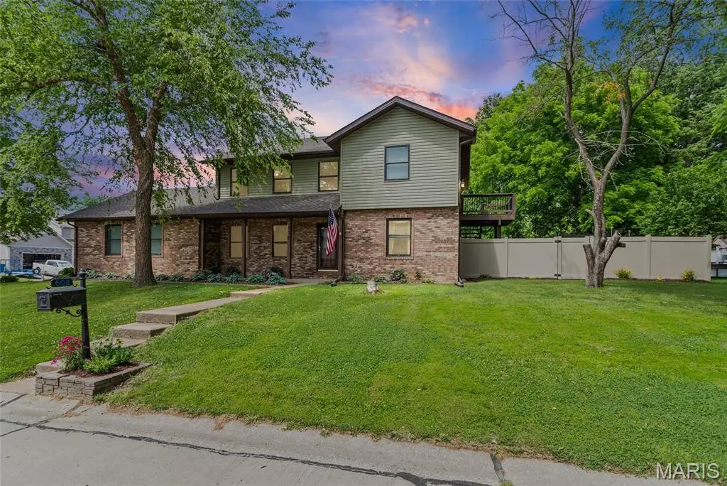 608 Goldfinch Lane, Troy, IL 62294 - #1