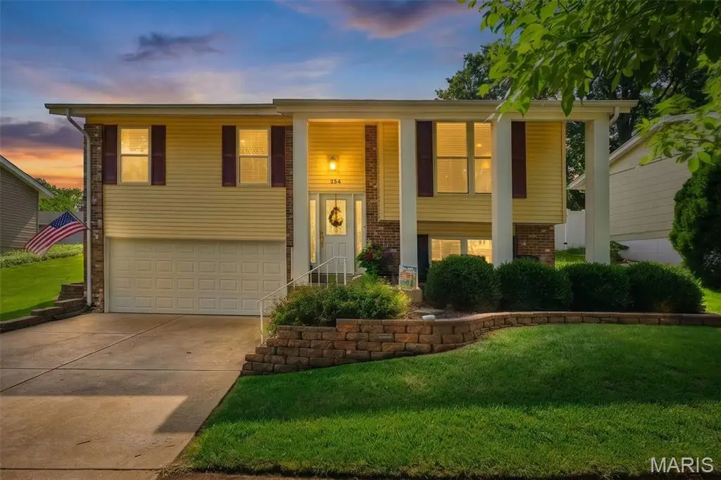 254 Village Mead Drive, Ballwin, MO 63021 - #1