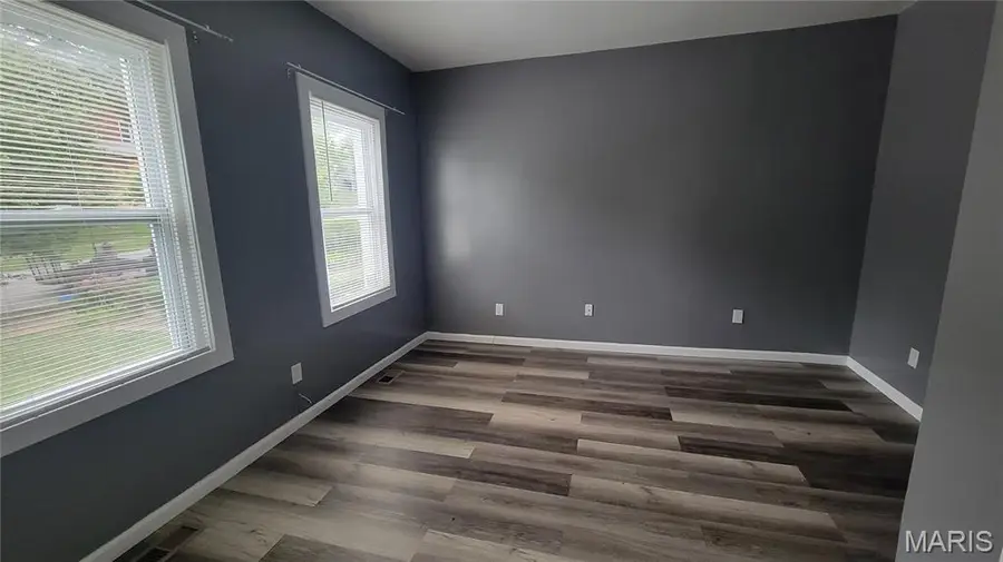 3744 Illinois Avenue, Saint Louis, MO 63118 - #3