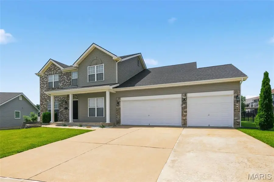 4628 Darkwoods Drive, Wentzville, MO 63385 - #3