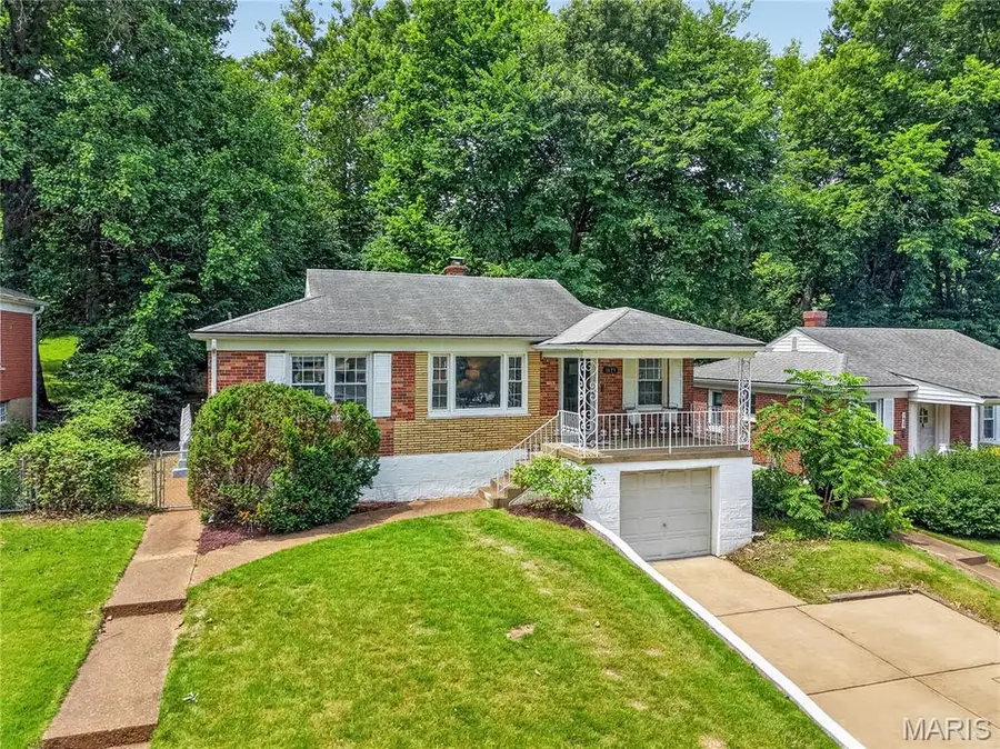 1625 Salem Hills Drive, Saint Louis, MO 63119 - #3