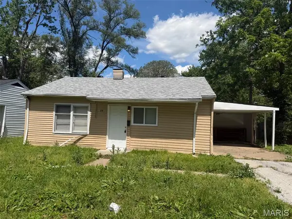 34 Louise Lane, Cahokia, IL 62206