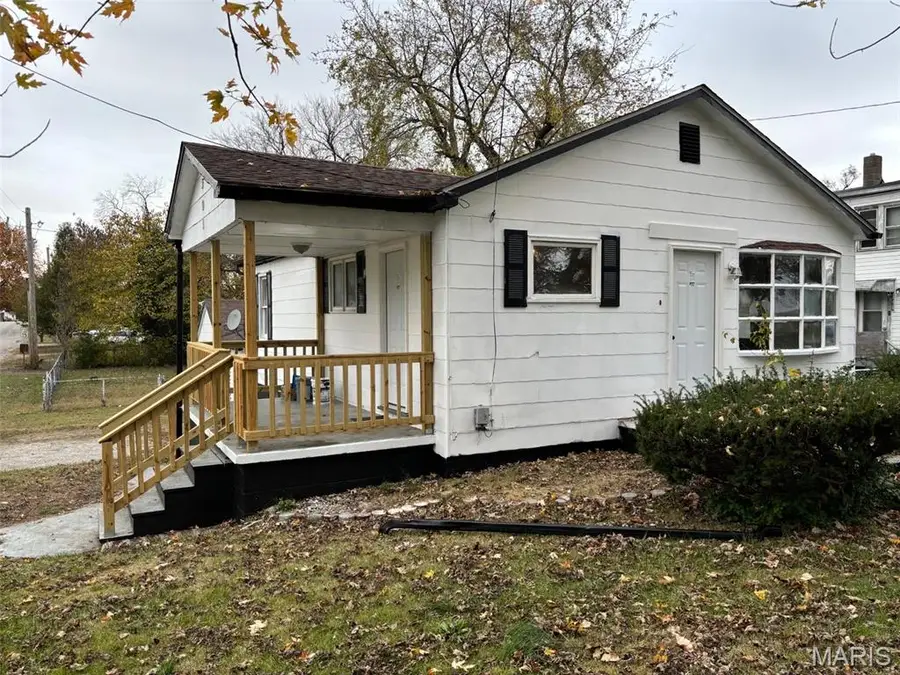 1301 Upper Cahokia Road, Cahokia, IL 62206 - #2