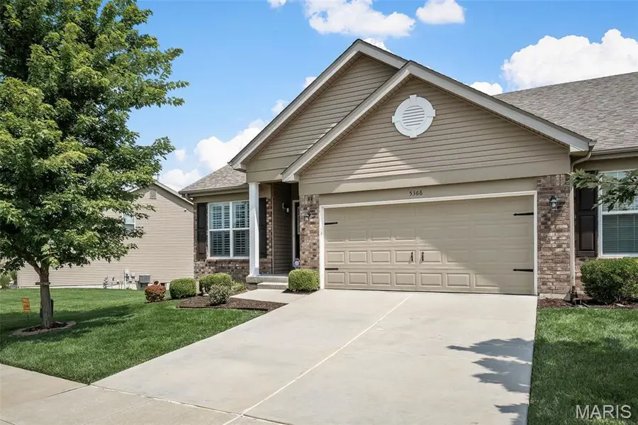 5366 Lakepath Way, Eureka, MO 63025 - #2