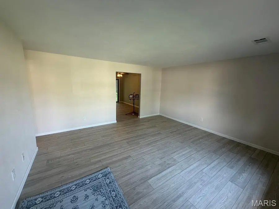 29 Ramona, Shiloh, IL 62221 - #3