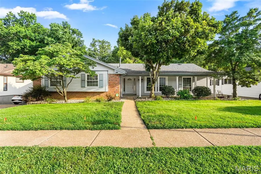 4716 Brookton Way, Saint Louis, MO 63128 - #2