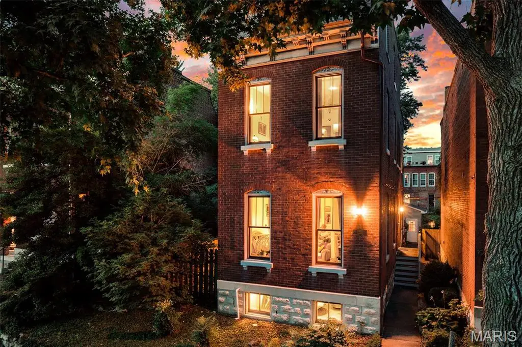 1941 Congress Street, Saint Louis, MO 63118 - #1