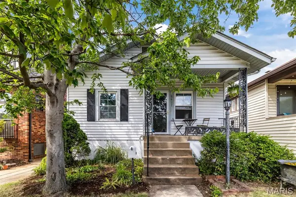 5627 Nottingham Avenue, St Louis, MO 63109
