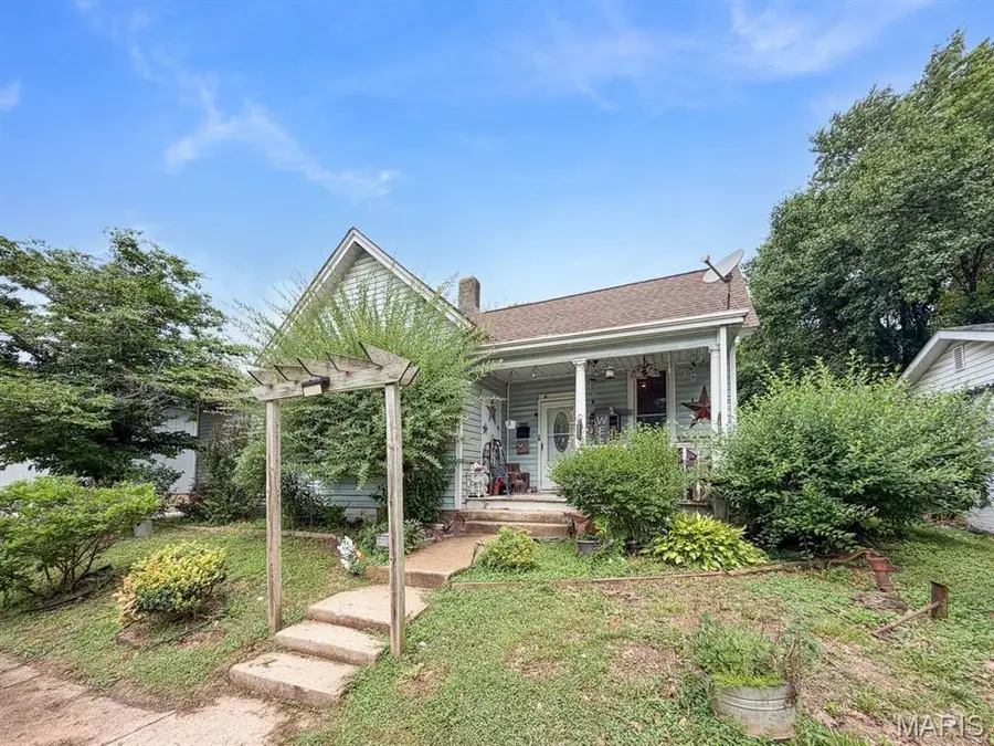 1115 S Carolina Street, Louisiana, MO 63353 - #3