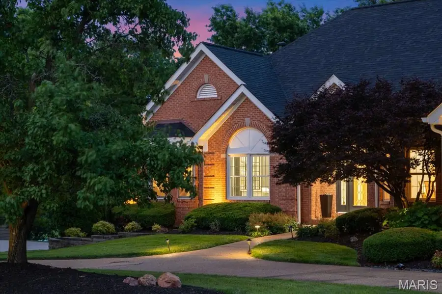 554 Malinmor Drive, Weldon Spring, MO 63304 - #3