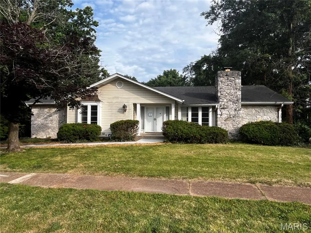 608 Agean Way, Ballwin, MO 63011 - #1