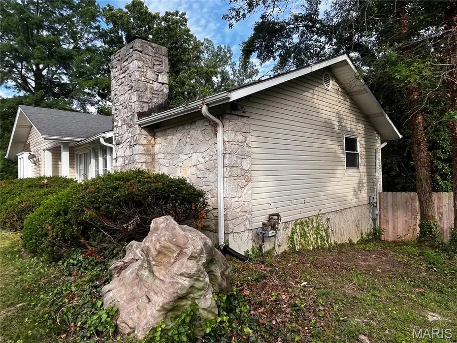 608 Agean Way, Ballwin, MO 63011 - #3