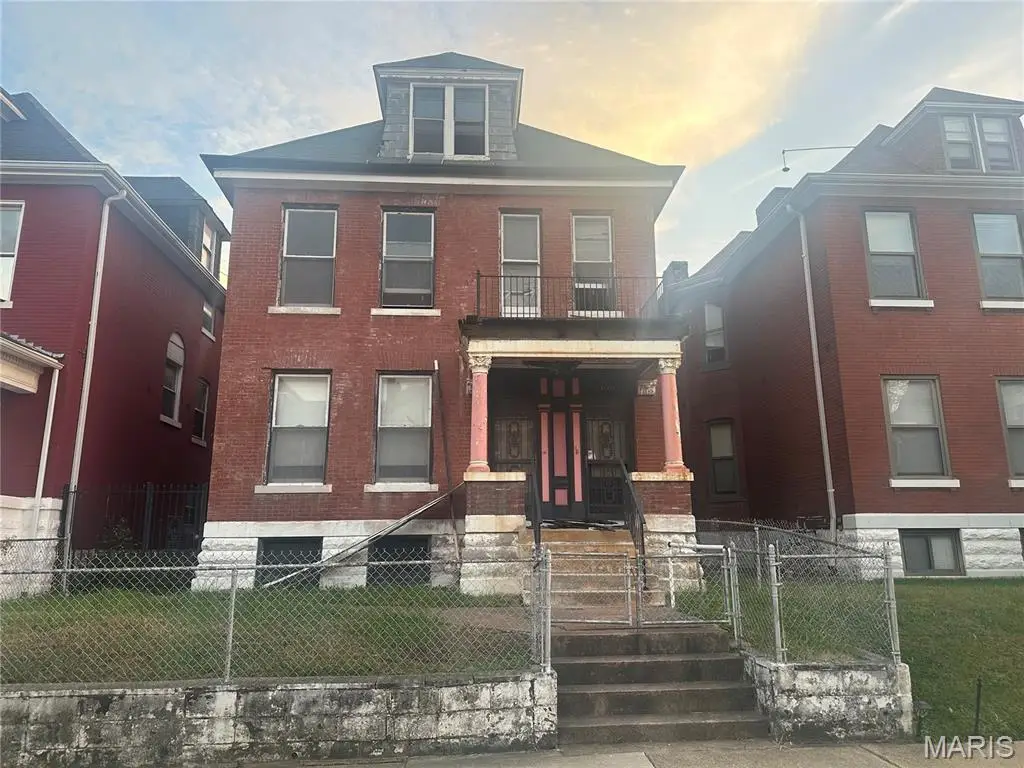 3500 Greer Avenue, Saint Louis, MO 63107 - #1