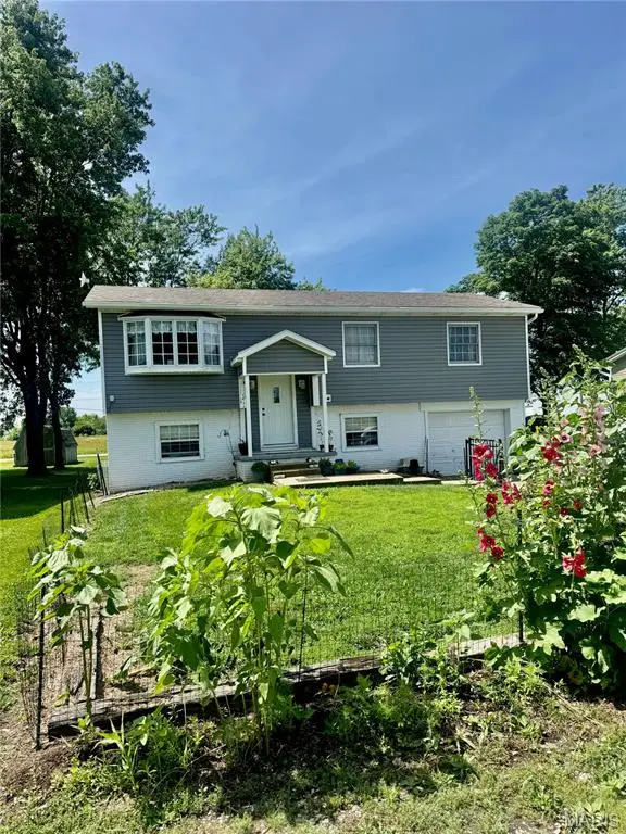 308 W 7th South Street, Mount Olive, IL 62069 - #1