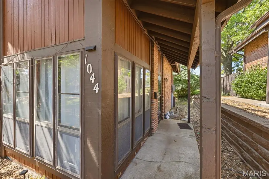 1044 Humber Circle, Mehlville, MO 63129 - #3