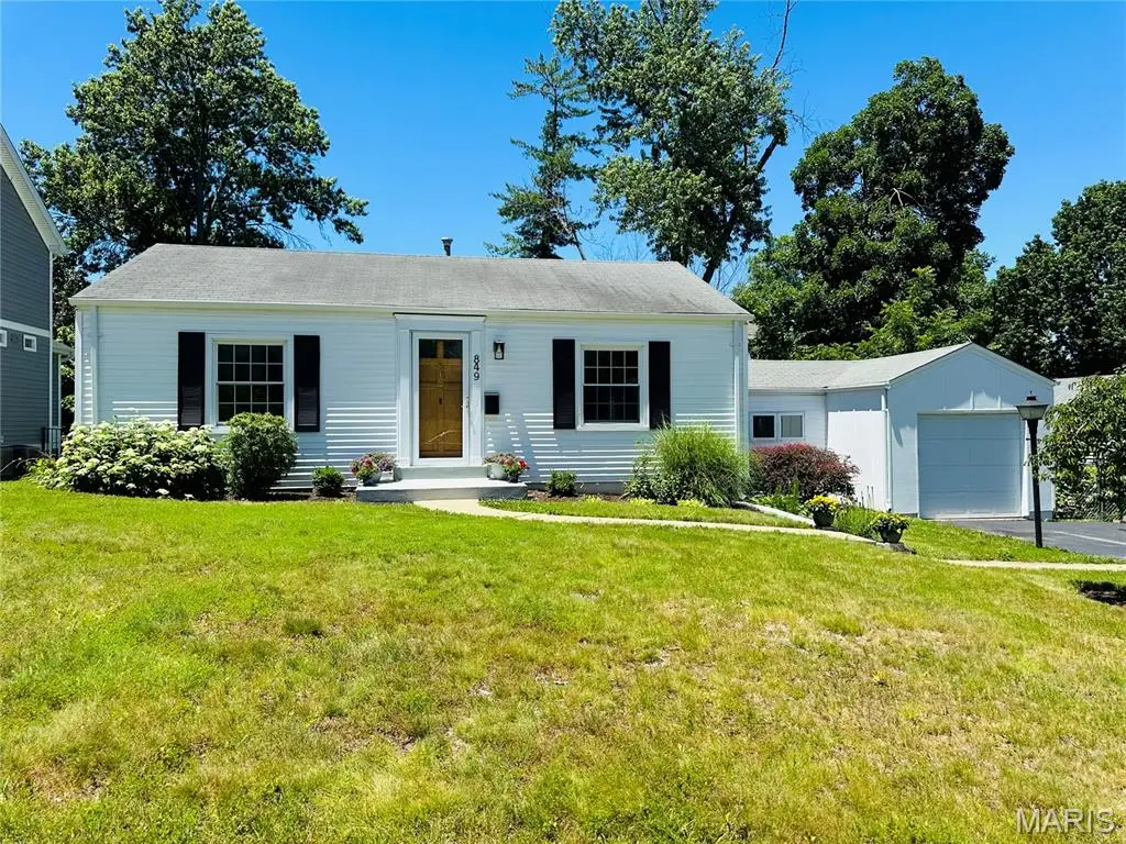 849 Glendower Drive, Kirkwood, MO 63122 - #1