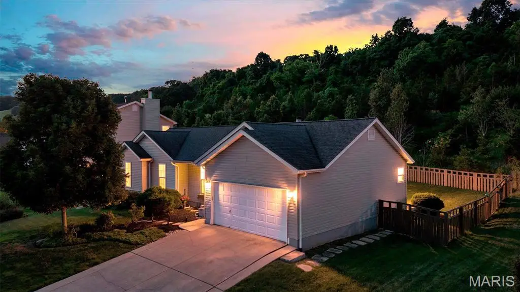 2253 Fairway, High Ridge, MO 63049 - #1