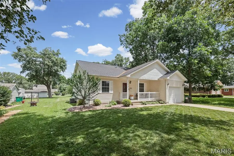 233 N 1st Street, Breese, IL 62230 - #2