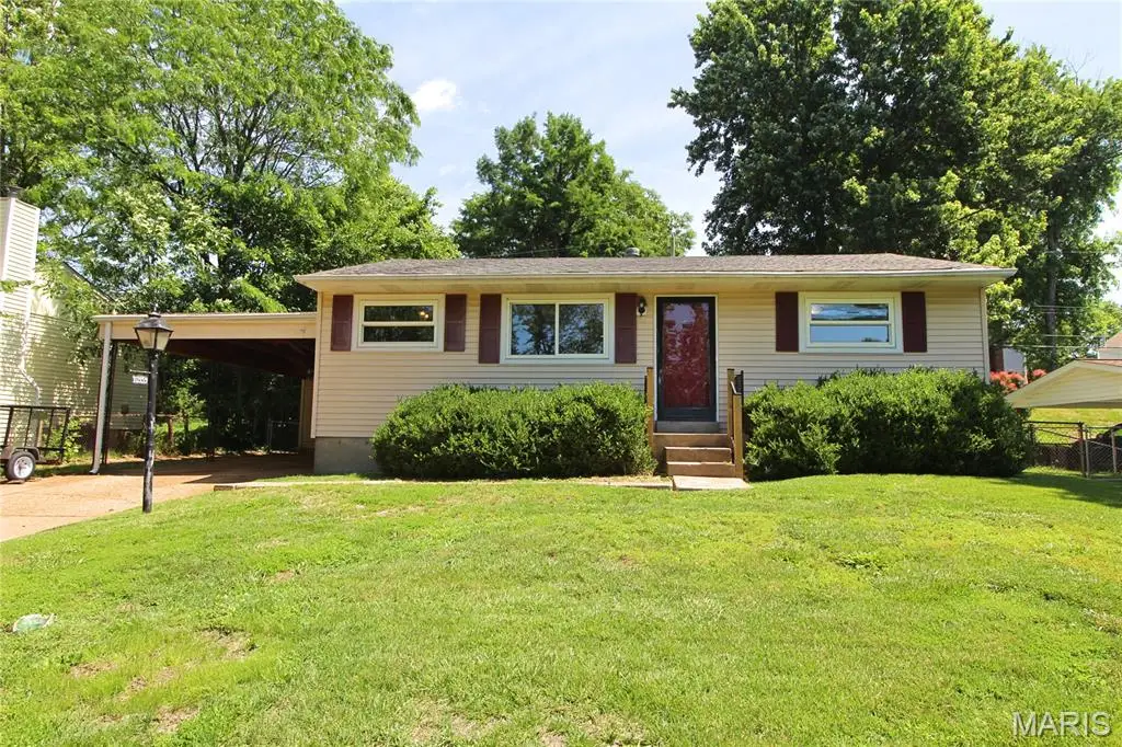 10359 Roscommon Drive, Saint Louis, MO 63123 - #1