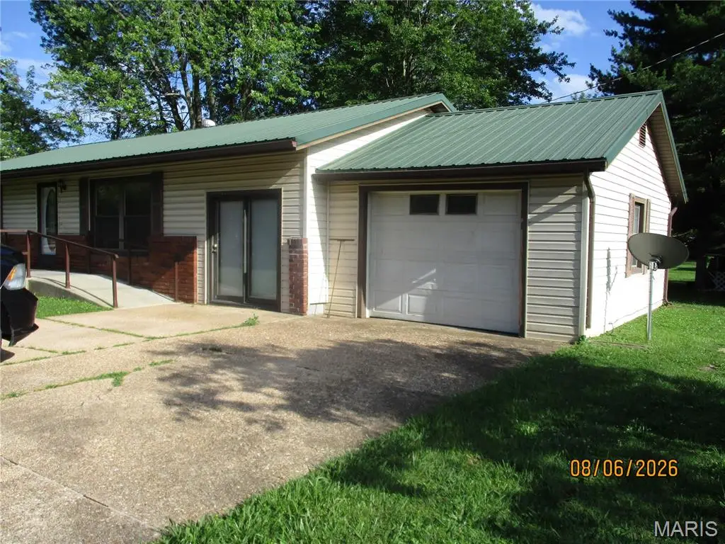 904 Highway Pp, Cuba, MO 65453 - #1