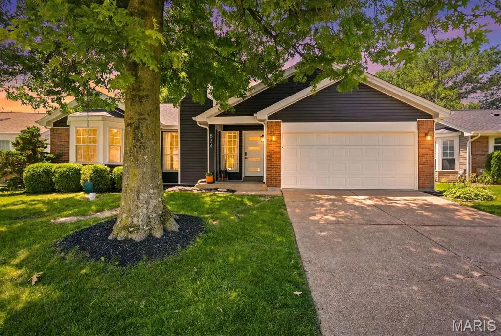834 Spring Hill Farm Drive, Ballwin, MO 63021 - #1